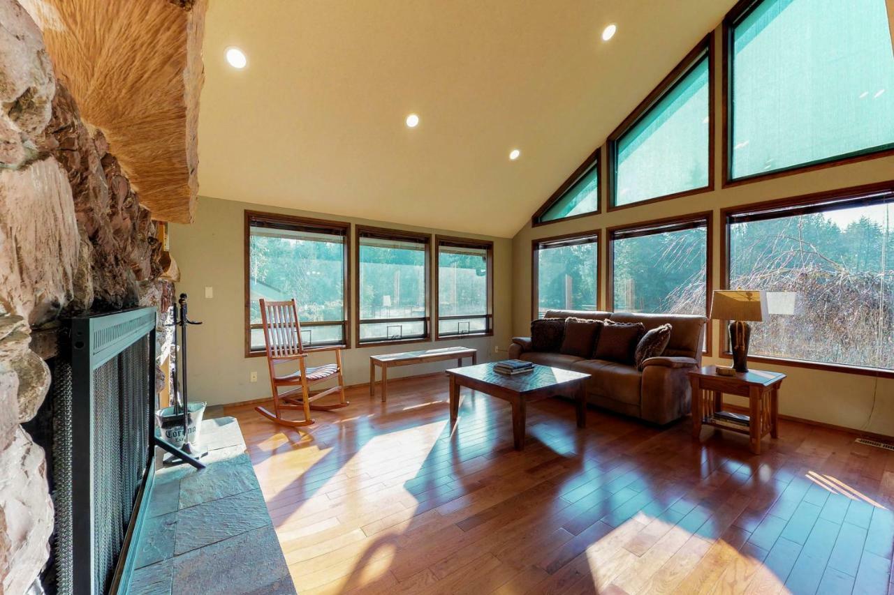 Meadows And Mountain Retreat *